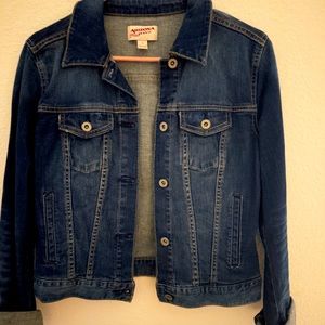Women’s denim jacket